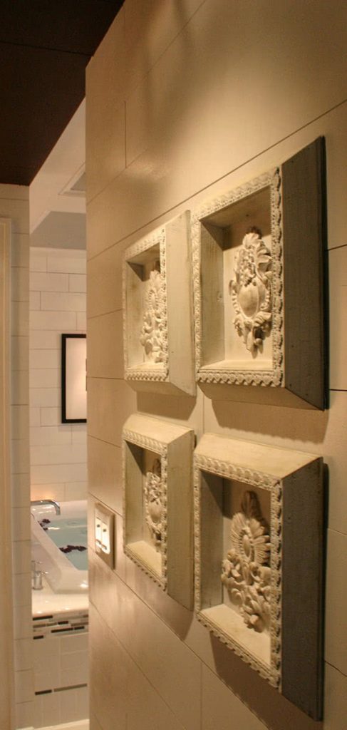 Modern Luxe Master Bathroom Decoration