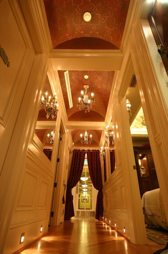 The Biltmore Spa - Ceiling and Lighting