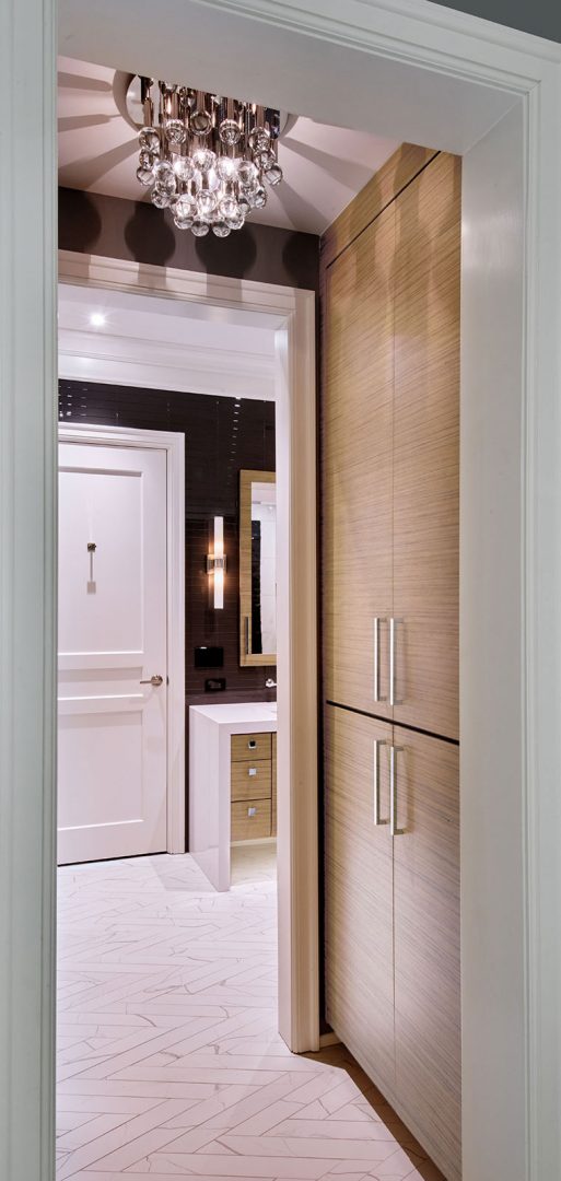 Modern Condo Bath, Stratton Design Group