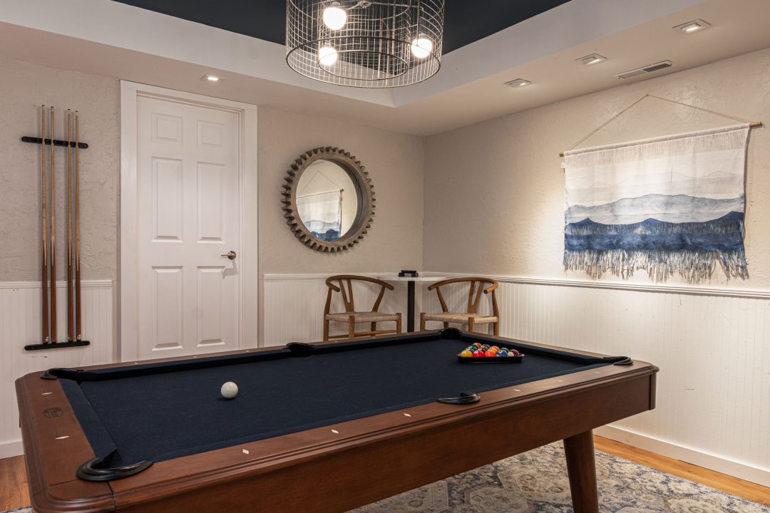 Global Sophistication by Stratton Design Group