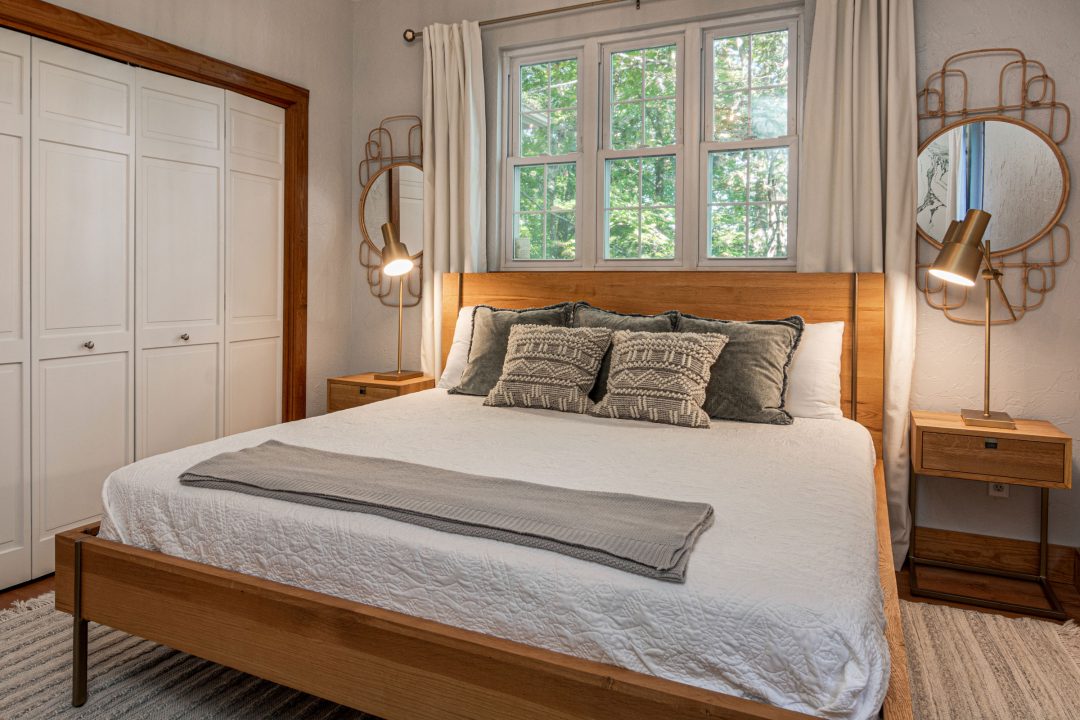 Global Sophistication by Stratton Design Group